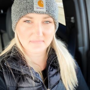 Meet your Posher, Leah